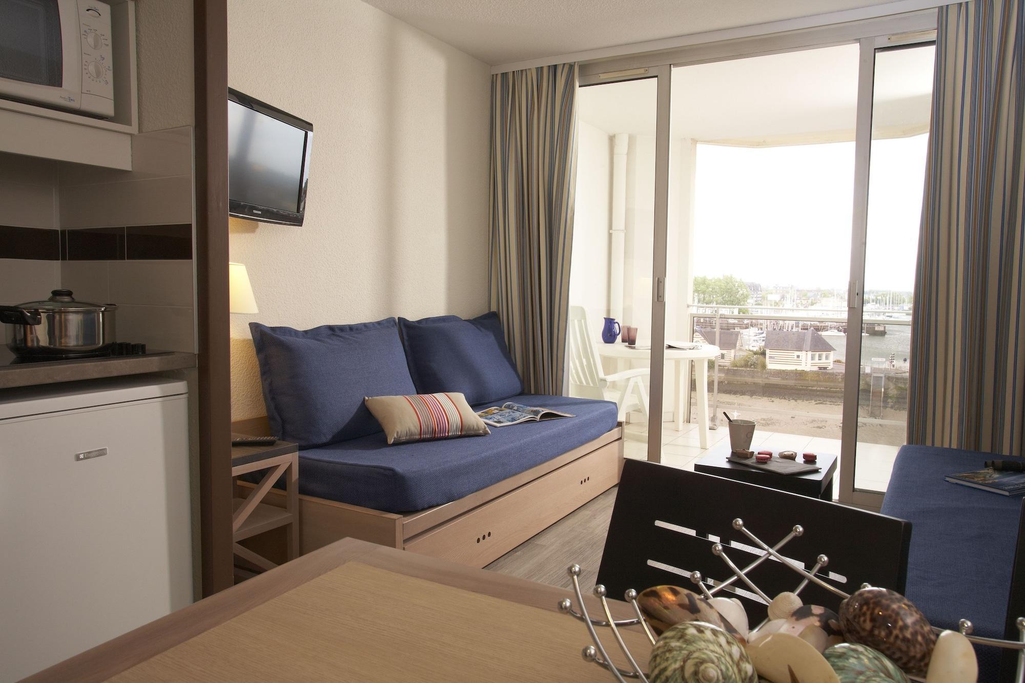 Sowell Residences Le Port Трувіль-сюр-Мер Екстер'єр фото