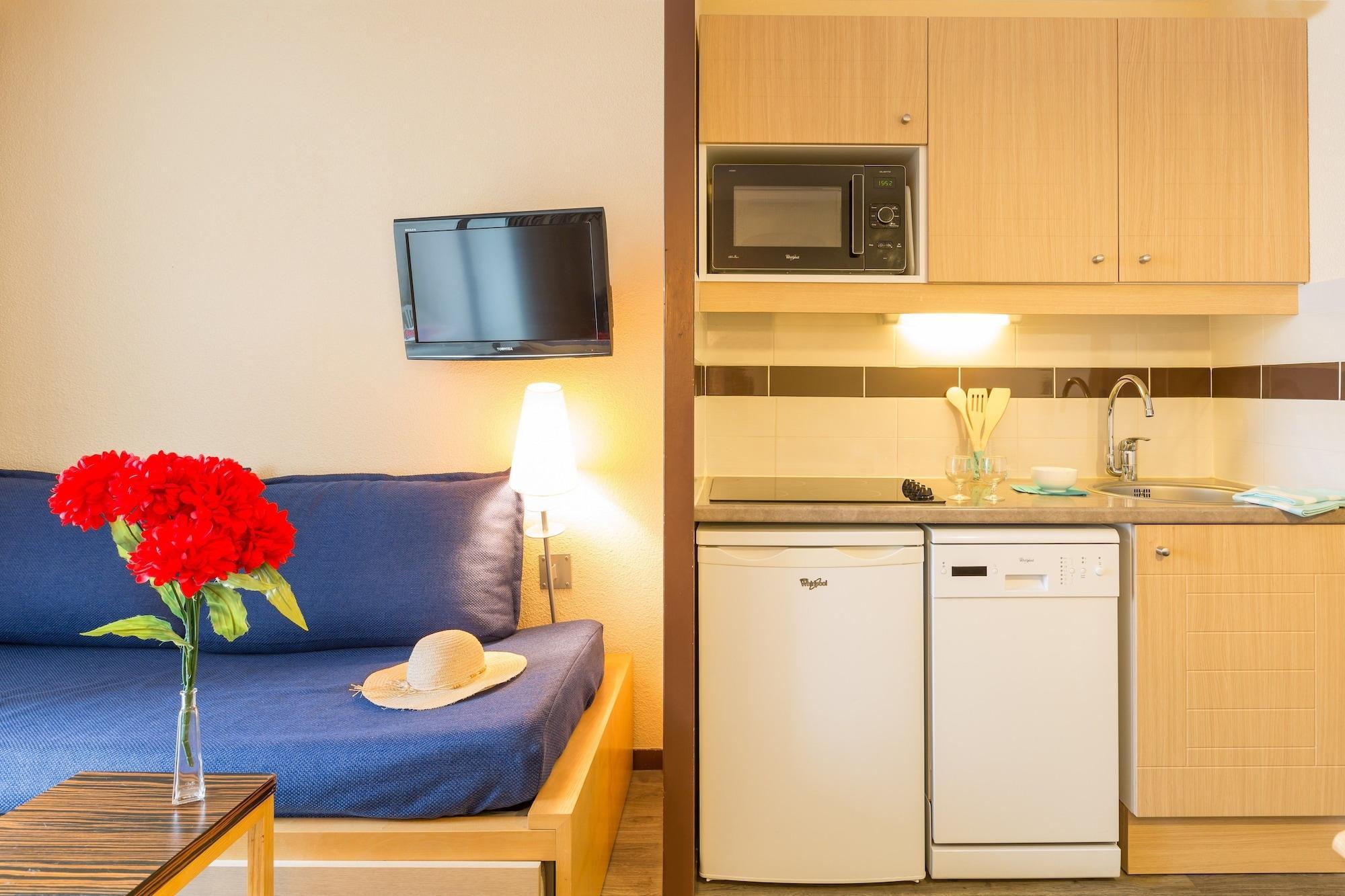 Sowell Residences Le Port Трувіль-сюр-Мер Екстер'єр фото